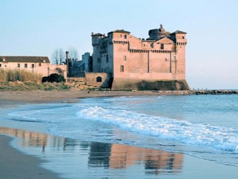 Vista del Castello di Santa Severa